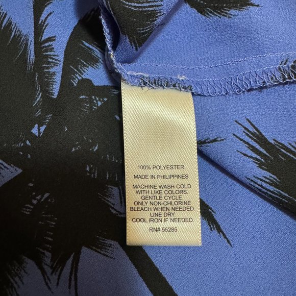 NWOT Express Blue and Black Palm Tree Tank Women's Small - Picture 2 of 3